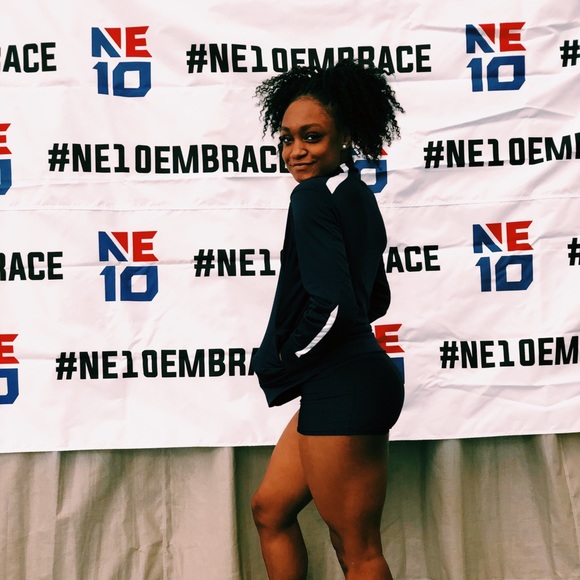 Meet your Posher, Calene - Picture 1 of 1